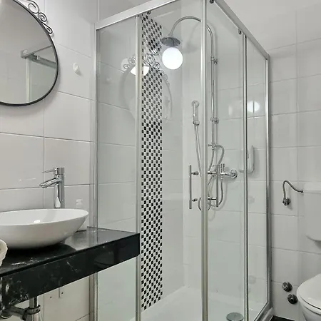 Hotel Bio
