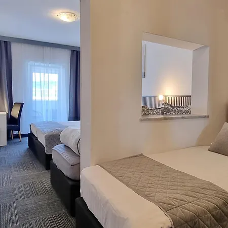 Hotel Bio